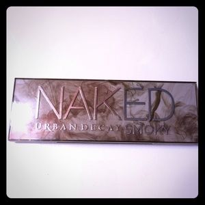 Urban Decay Naked Smoky